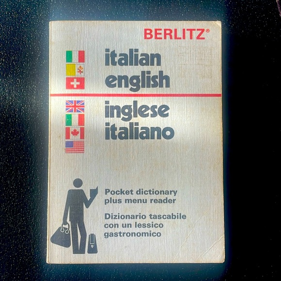 3/$30 Berlin’s Italian English pocket dictionary plus menu reader book - Picture 1 of 3